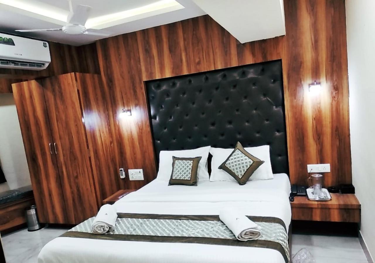 Hotel Ashyana - Near To Grant Road Station Mumbai Luaran gambar