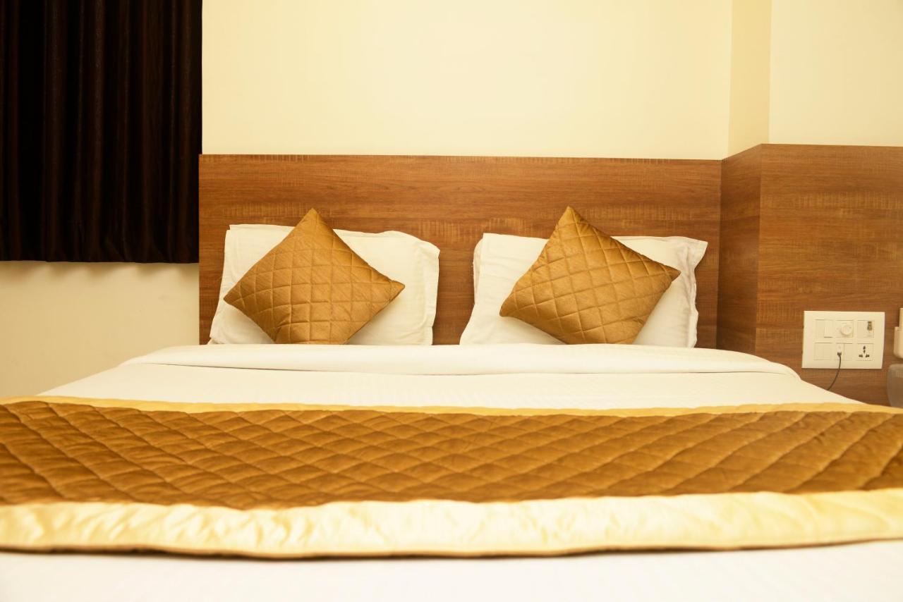 Hotel Ashyana - Near To Grant Road Station Mumbai Luaran gambar