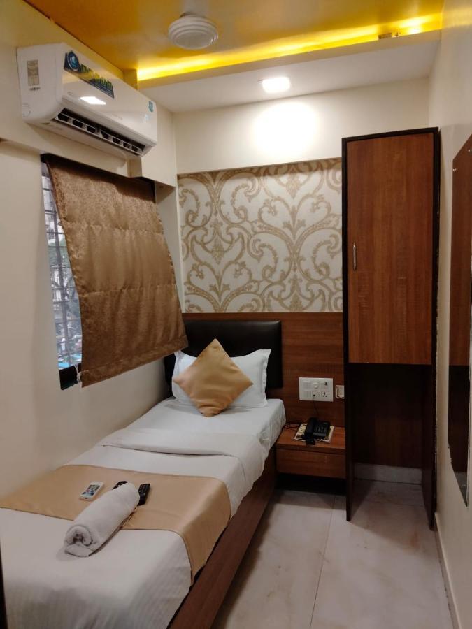 Hotel Ashyana - Near To Grant Road Station Mumbai Luaran gambar