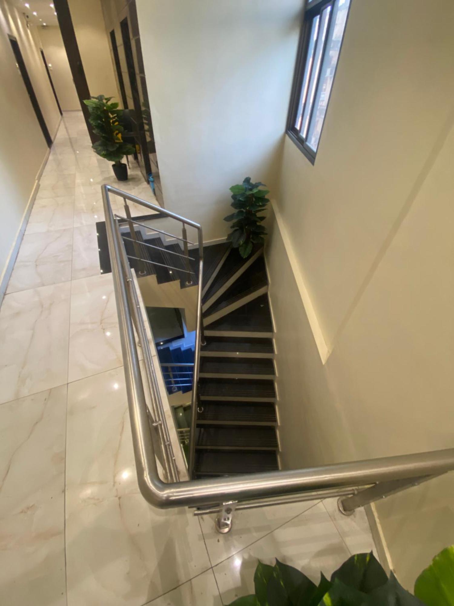 Hotel Ashyana - Near To Grant Road Station Mumbai Luaran gambar